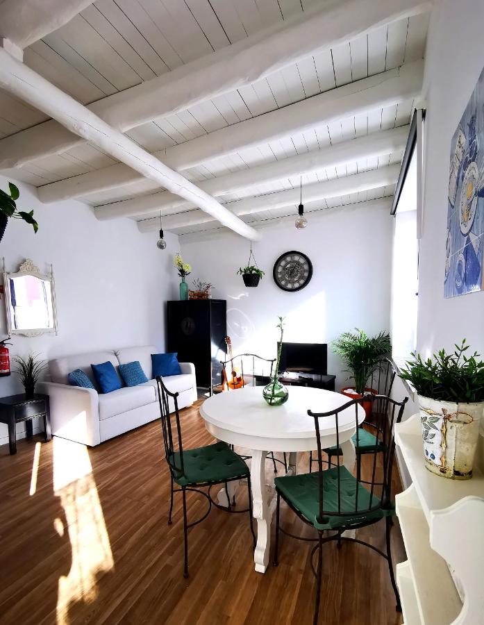 Charming Portuguese Style Apartment, For Rent "Vida A Portuguesa", "Amendoa Or Limao" Alojamento Local Portimão Exterior foto
